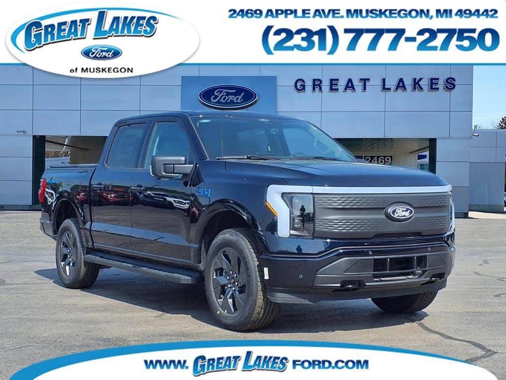 2025 Ford F-150 Lightning Flash SuperCrew AWD