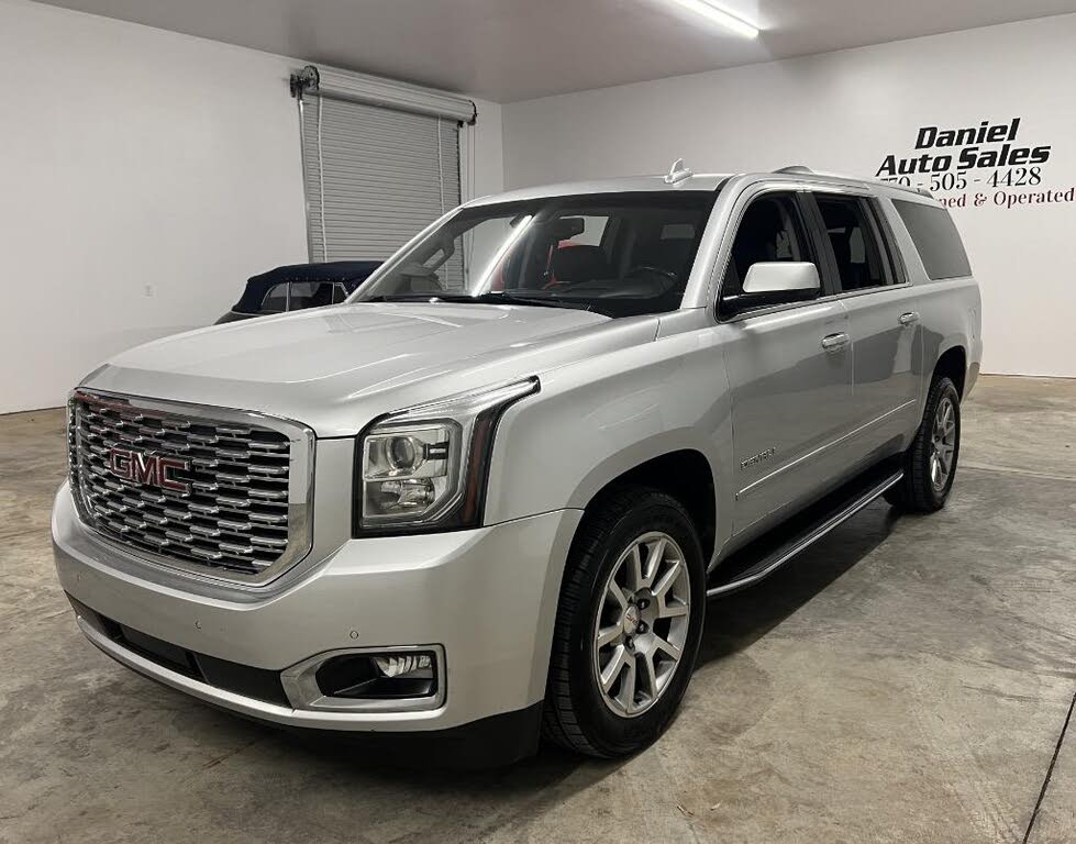 2020 GMC Yukon XL Denali RWD