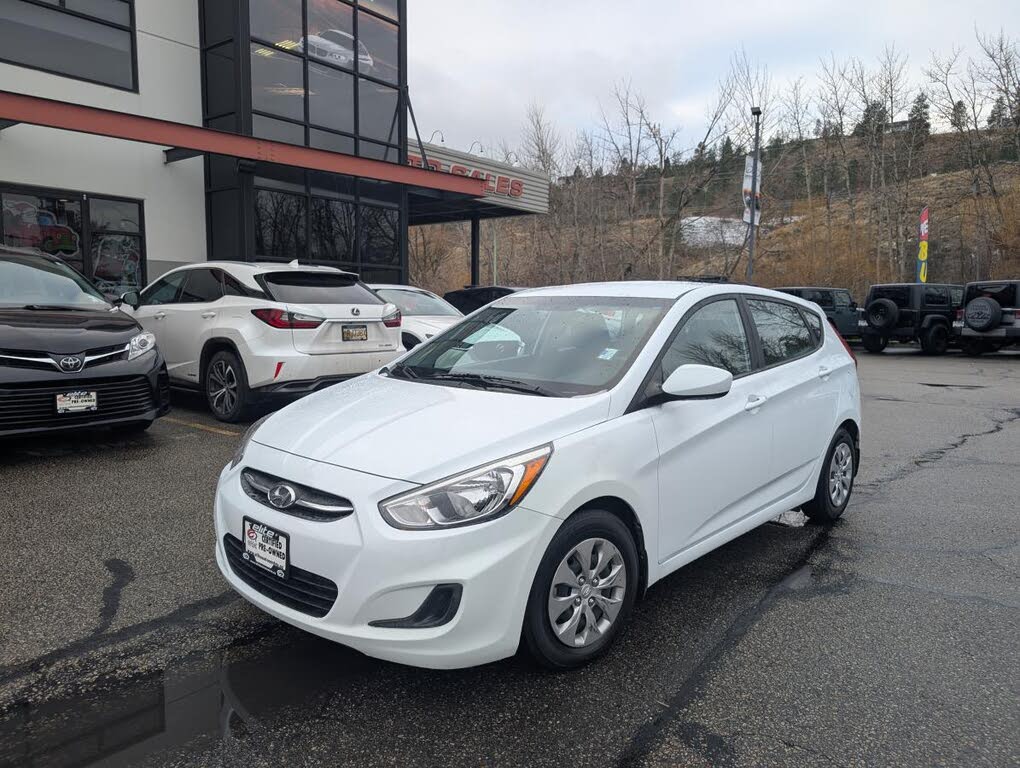 2017 Hyundai Accent GL 4-Door Hatchback FWD