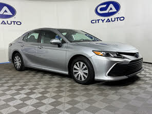 Toyota Camry Hybrid LE FWD