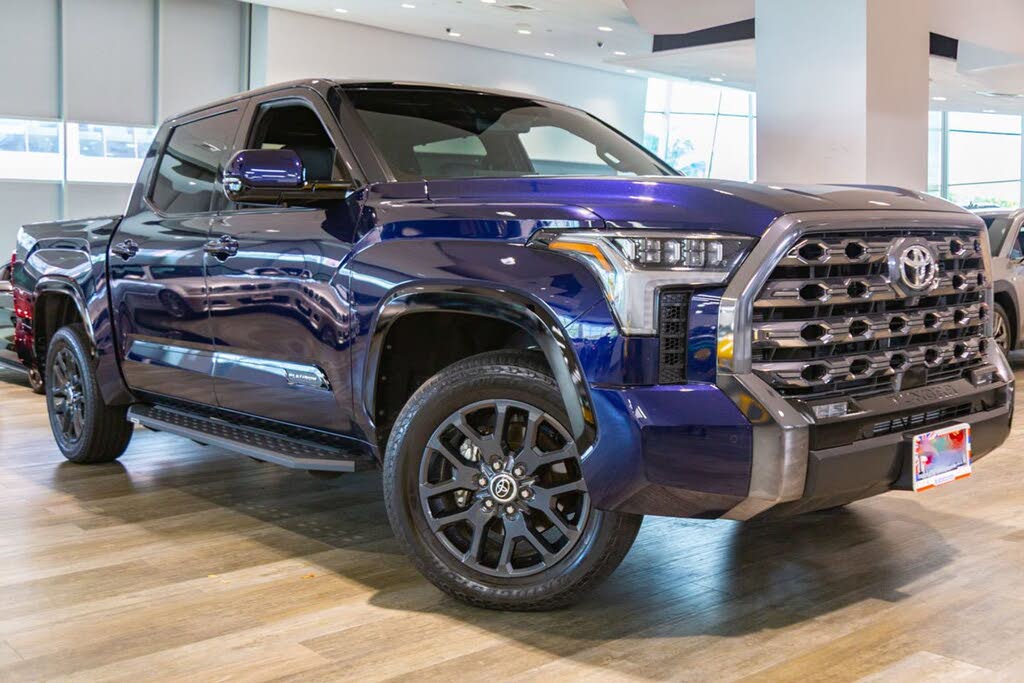 2023 Toyota Tundra Platinum CrewMax Cab 4WD