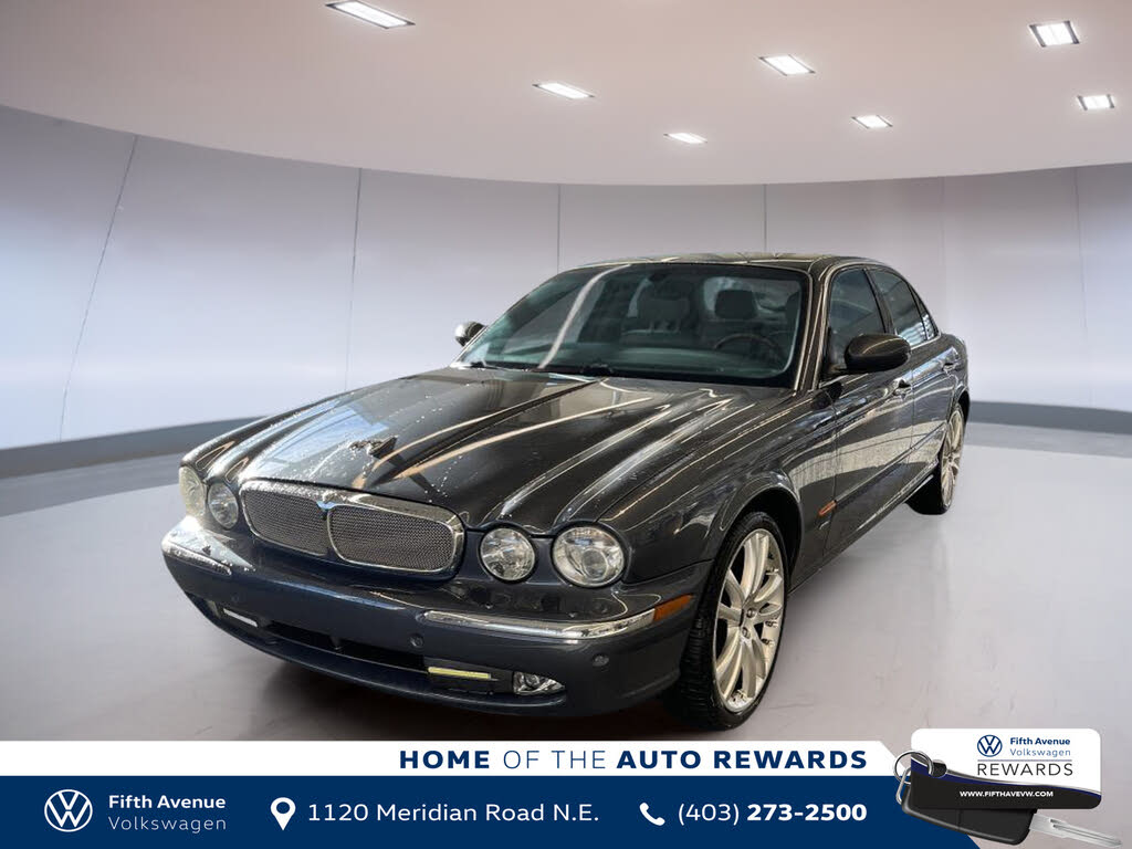 2004 Jaguar XJ-Series XJ8 RWD