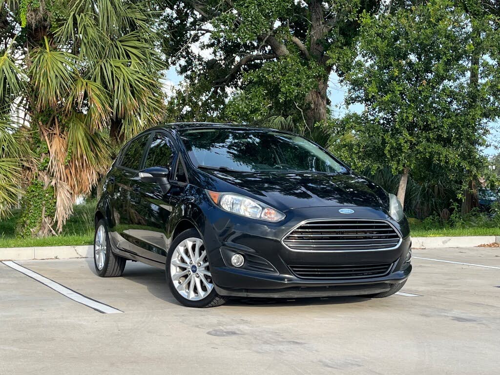 2014 Ford Fiesta SE Hatchback