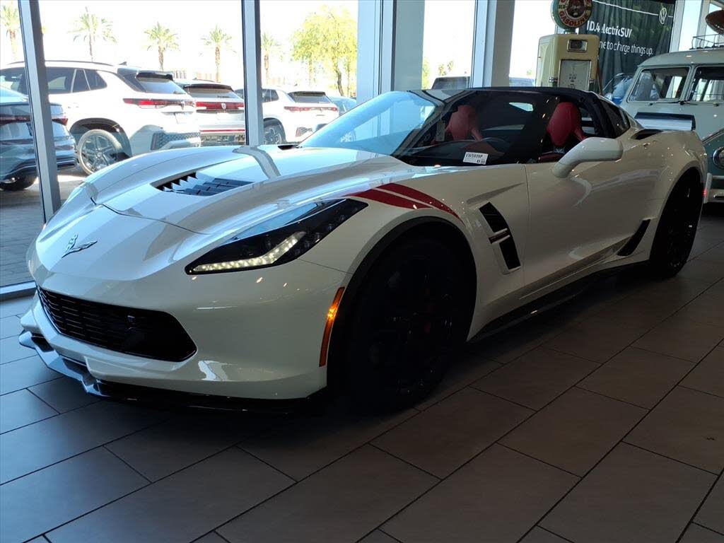 2019 Chevrolet Corvette Grand Sport 2LT Coupe RWD