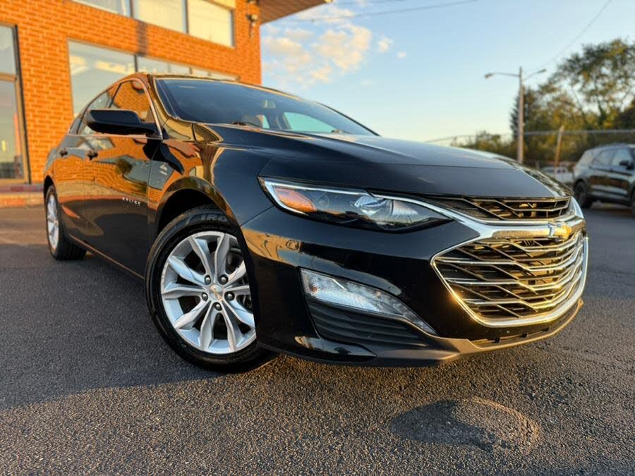 2023 Chevrolet Malibu LT with 1LT FWD