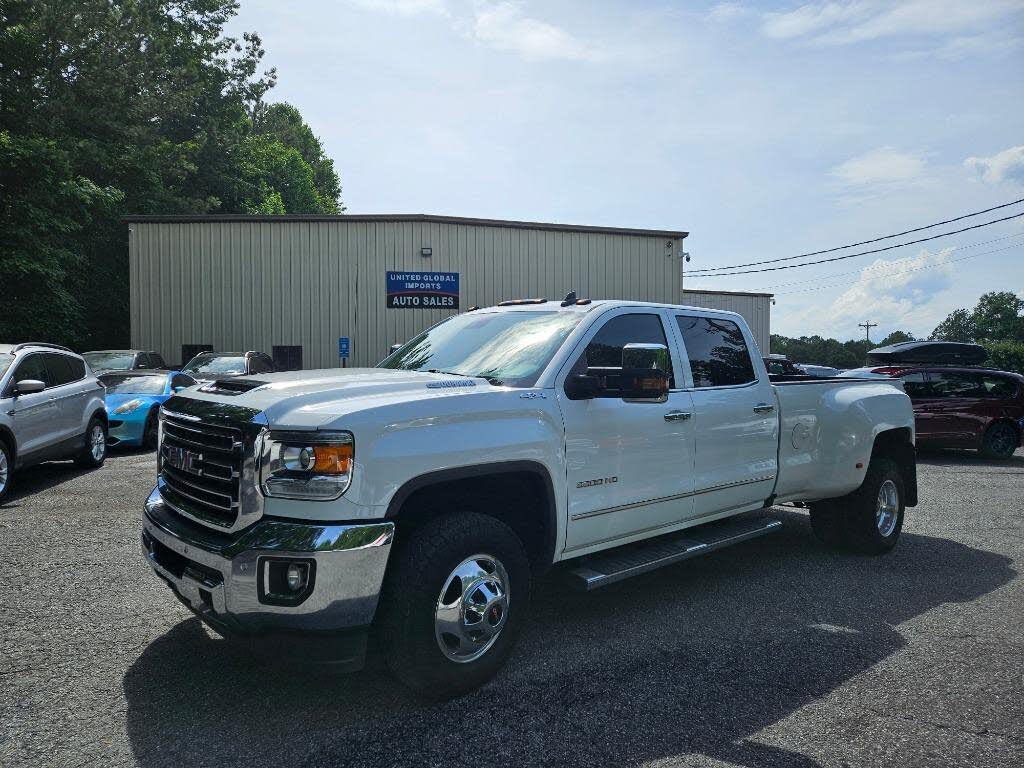 2017 GMC Sierra 3500HD SLT Crew Cab 4WD