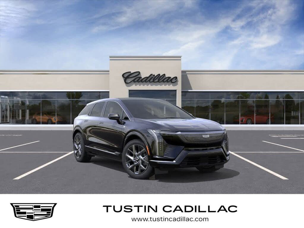 2026 Cadillac OPTIQ Luxury AWD