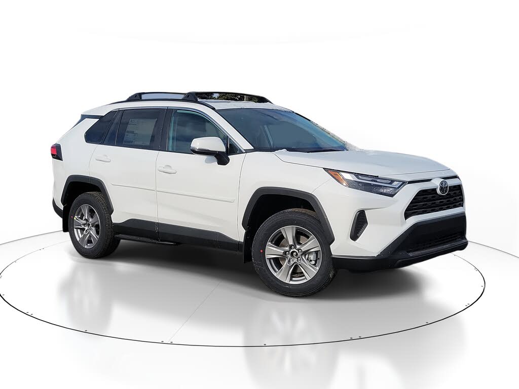 2025 Toyota RAV4 XLE AWD