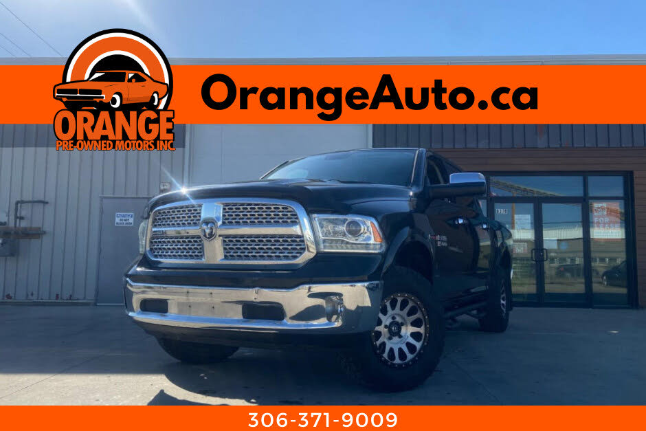 2017 RAM 1500 Laramie Crew Cab 4WD