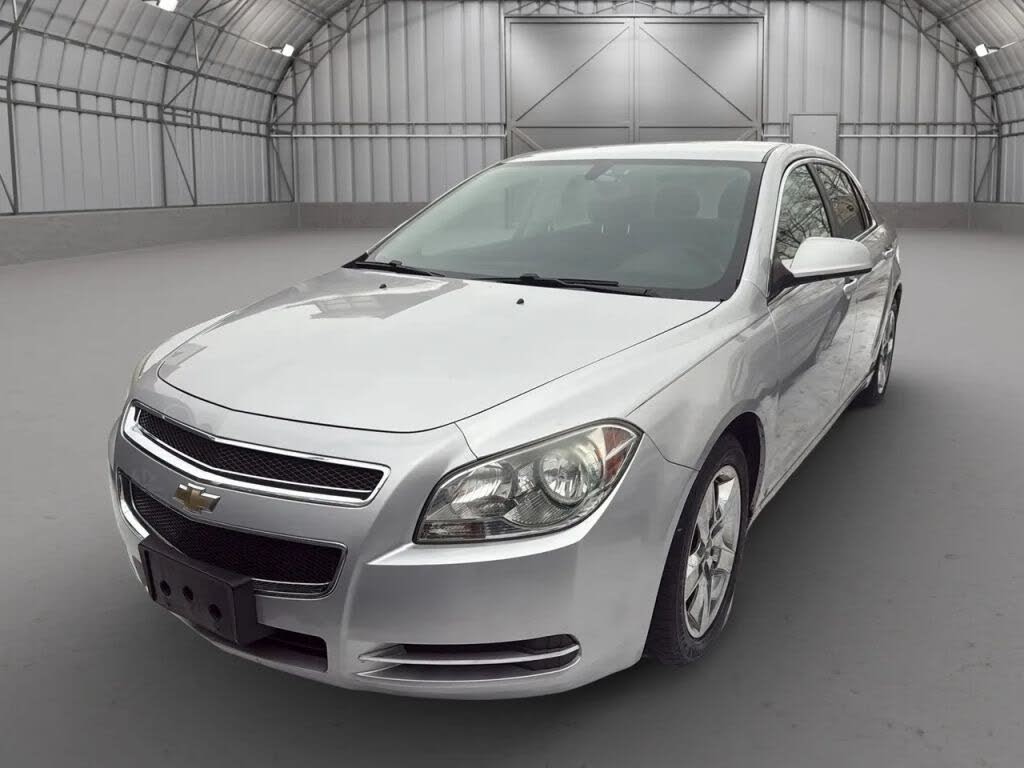2010 Chevrolet Malibu 1LT FWD