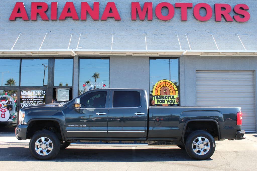 2018 GMC Sierra 3500HD Denali Crew Cab LB DRW 4WD