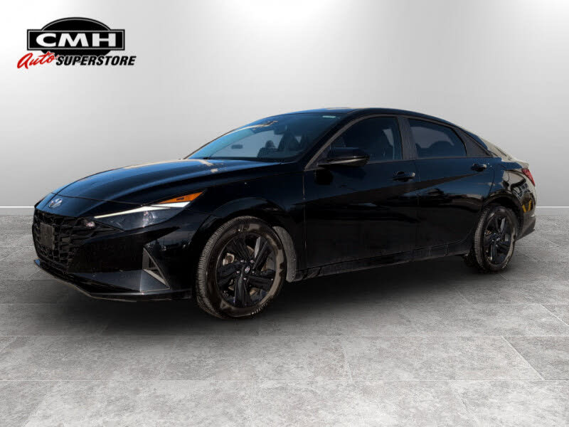 2023 Hyundai Elantra Preferred FWD