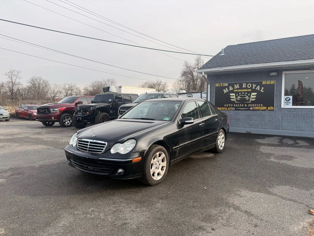 2005 Mercedes-Benz C-Class C 240 4MATIC AWD Sedan