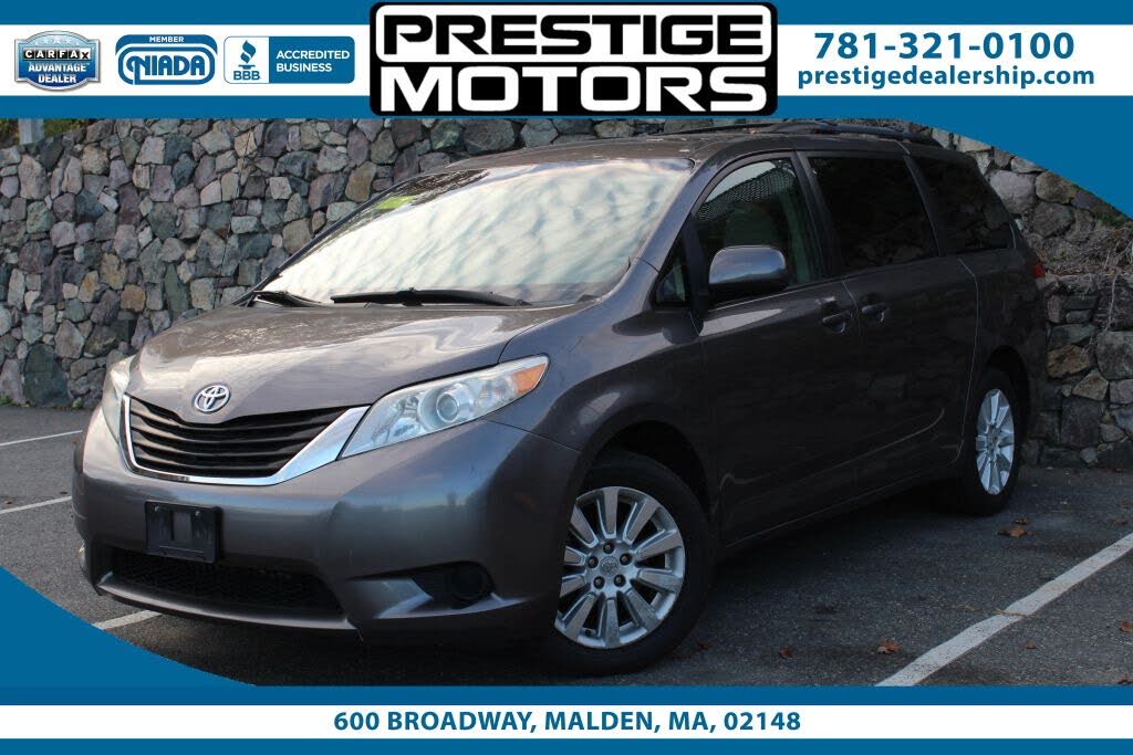 2011 Toyota Sienna LE 7-Passenger V6 AWD