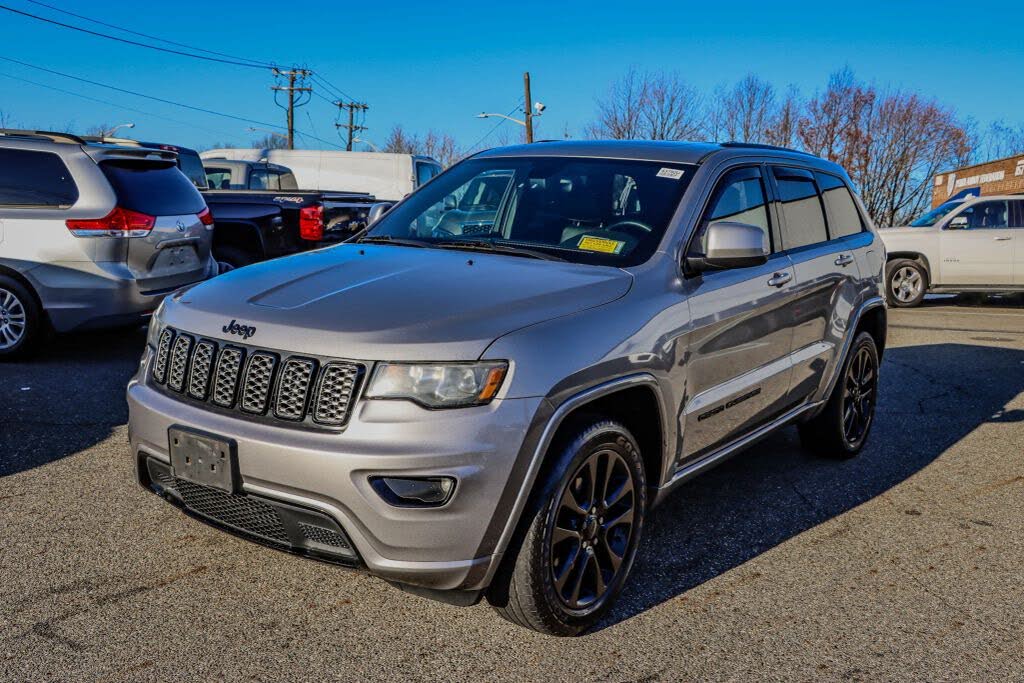 2018 Jeep Grand Cherokee Altitude 4WD