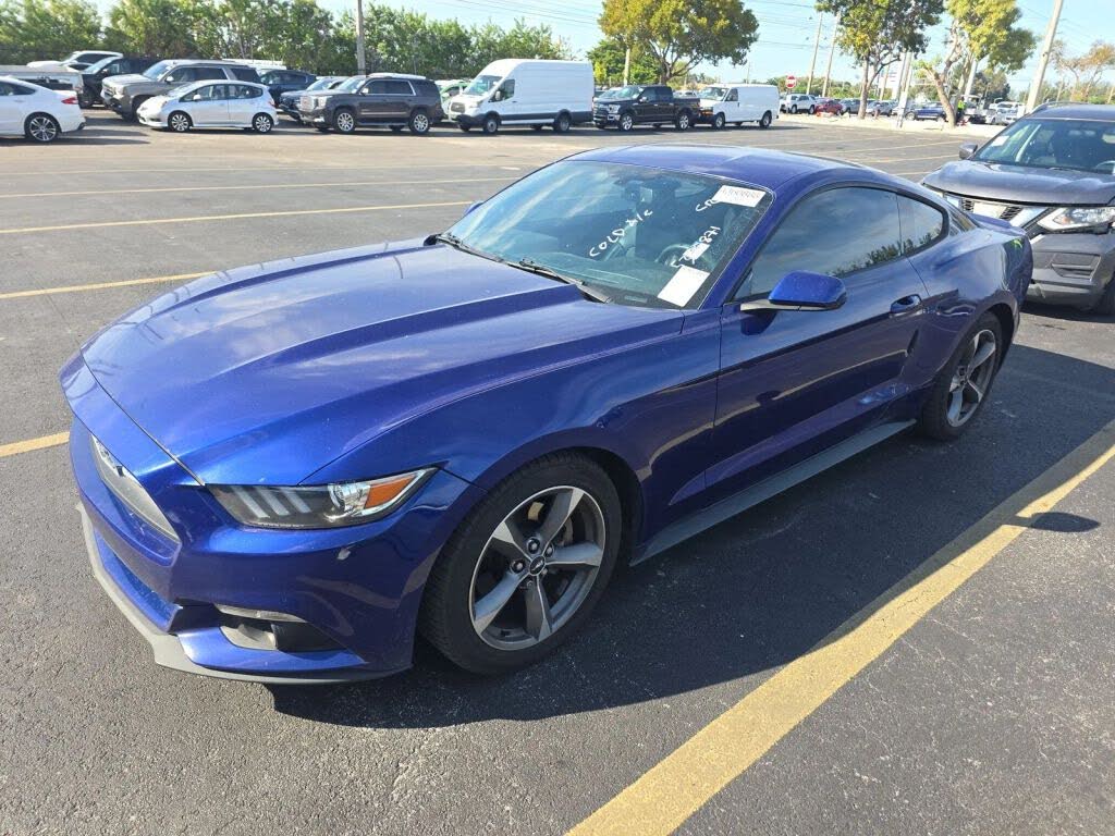 2015 Ford Mustang V6 Coupe RWD