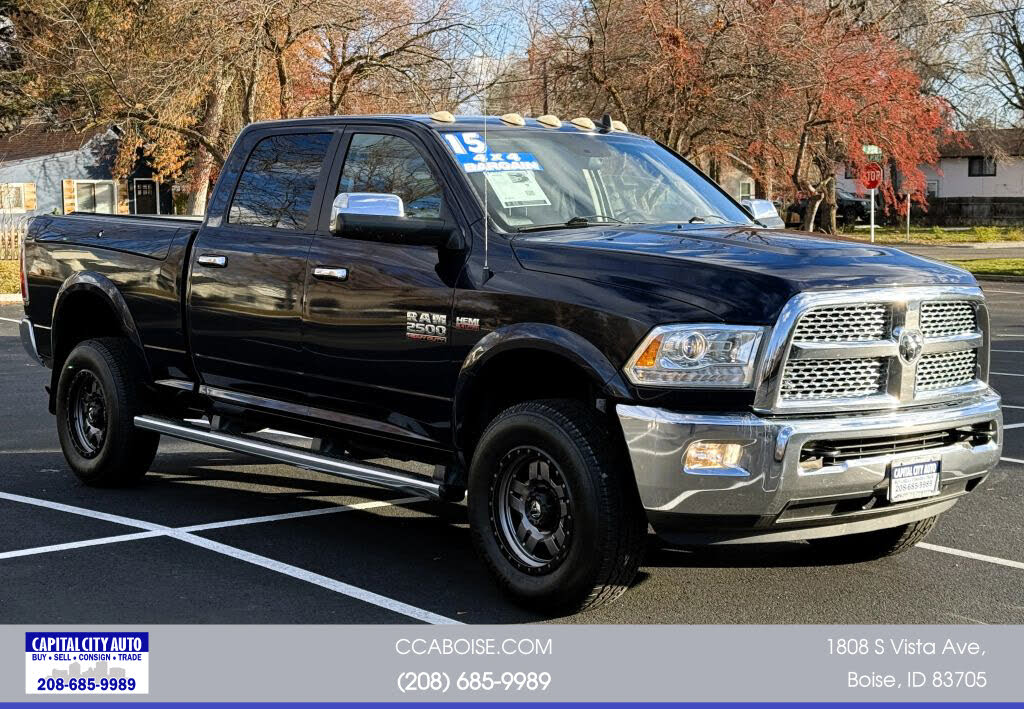 2015 RAM 2500 Laramie Crew Cab 4WD