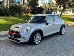 MINI Cooper S 4-Door Hatchback FWD