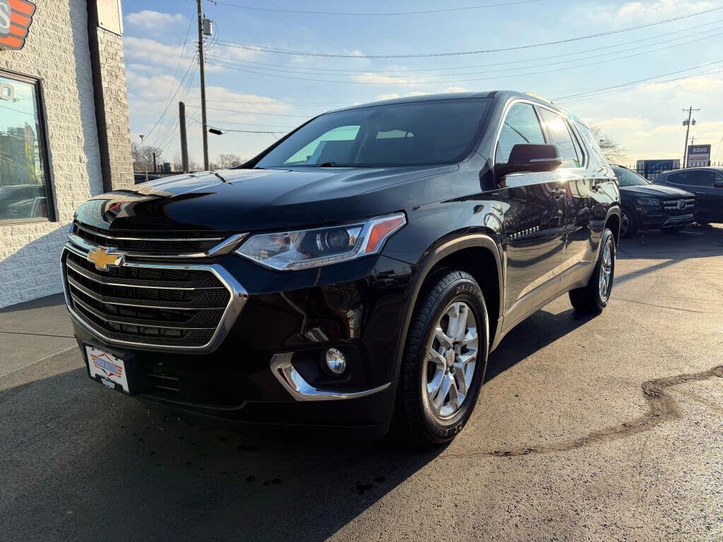 2020 Chevrolet Traverse LT Cloth FWD