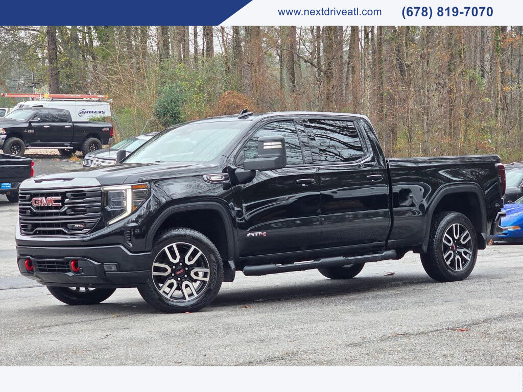 2022 GMC Sierra 1500 AT4 Crew Cab 4WD