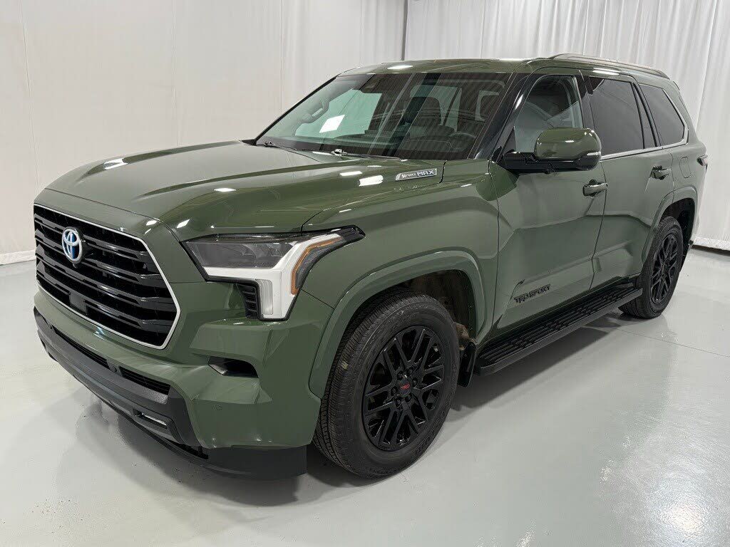 2023 Toyota Sequoia SR5 4WD