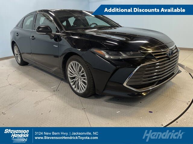 2021 Toyota Avalon Hybrid Limited FWD