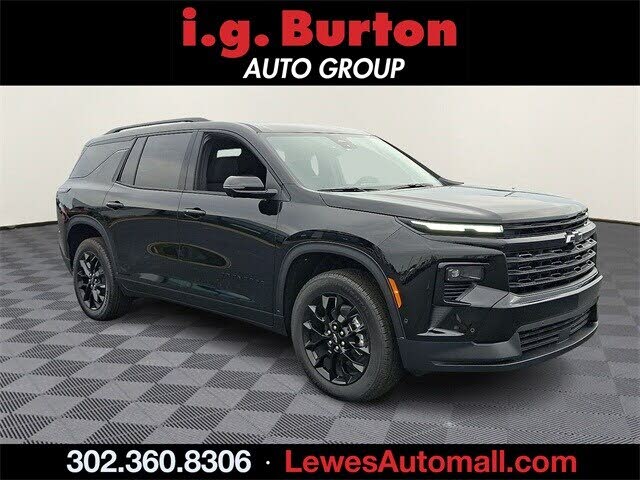 2025 Chevrolet Traverse LT FWD