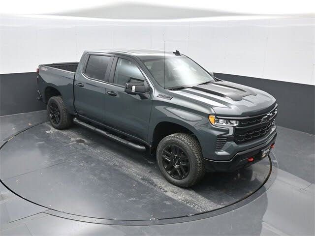 2026 Chevrolet Silverado 1500 LT Trail Boss Crew Cab 4WD
