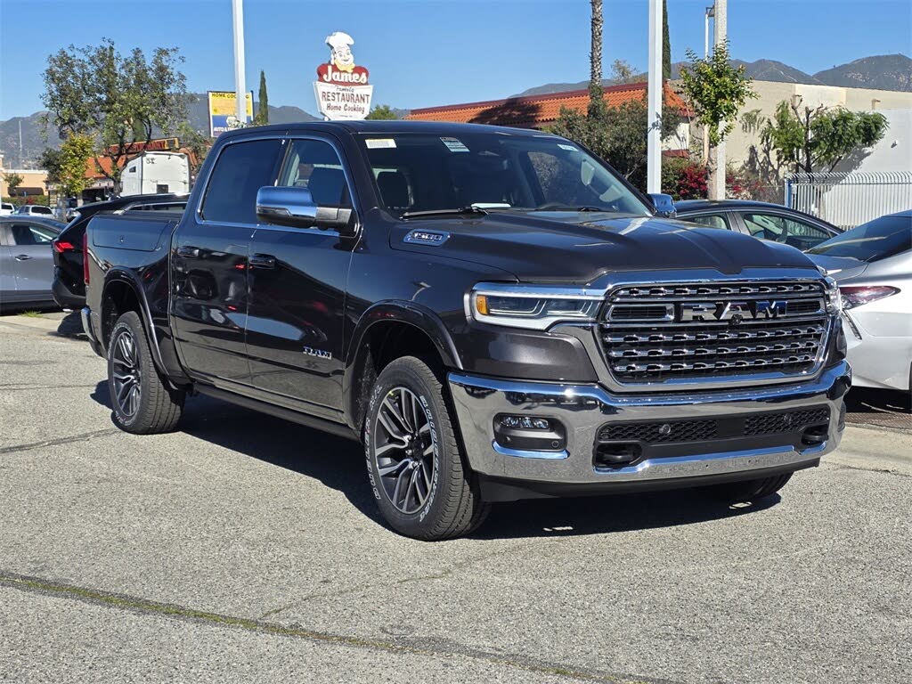 2026 RAM 1500 Limited Crew Cab 4WD