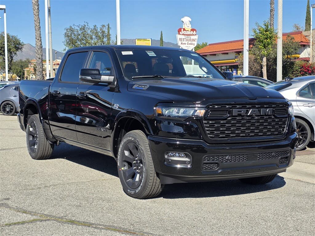 2026 RAM 1500 Big Horn Crew Cab 4WD