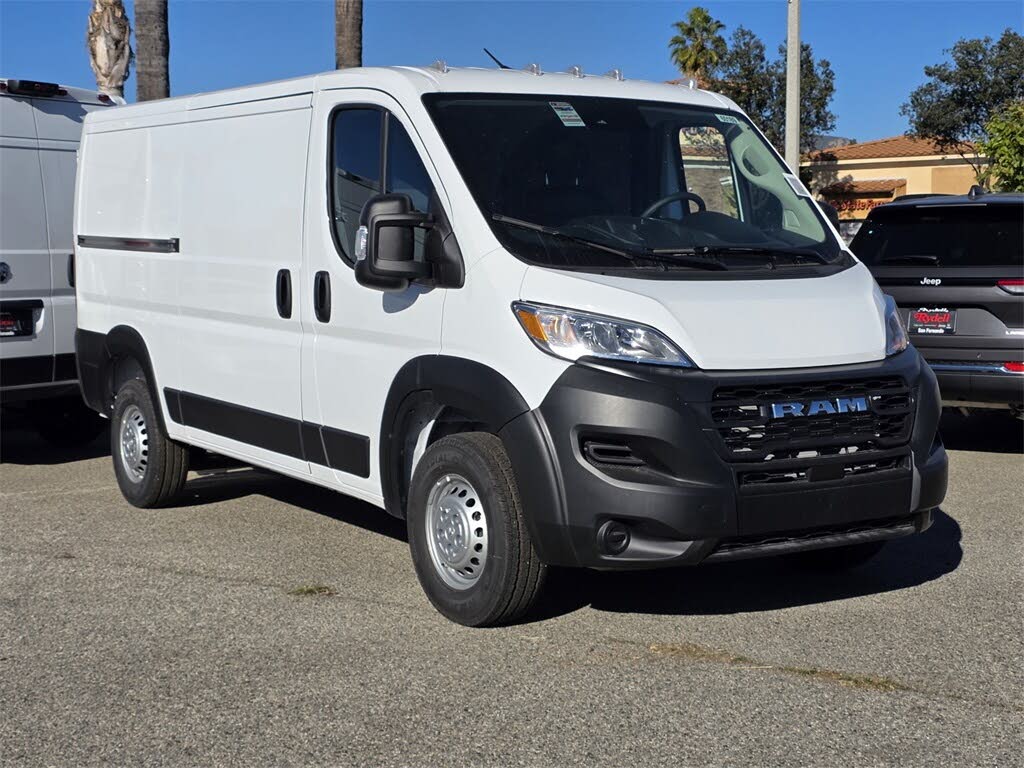 2026 RAM ProMaster 2500 Tradesman 136 Low Roof Cargo Van FWD