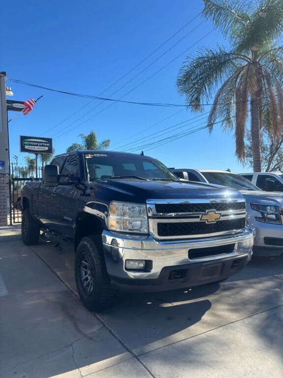 2011 Chevrolet Silverado 2500HD LT Crew Cab 4WD