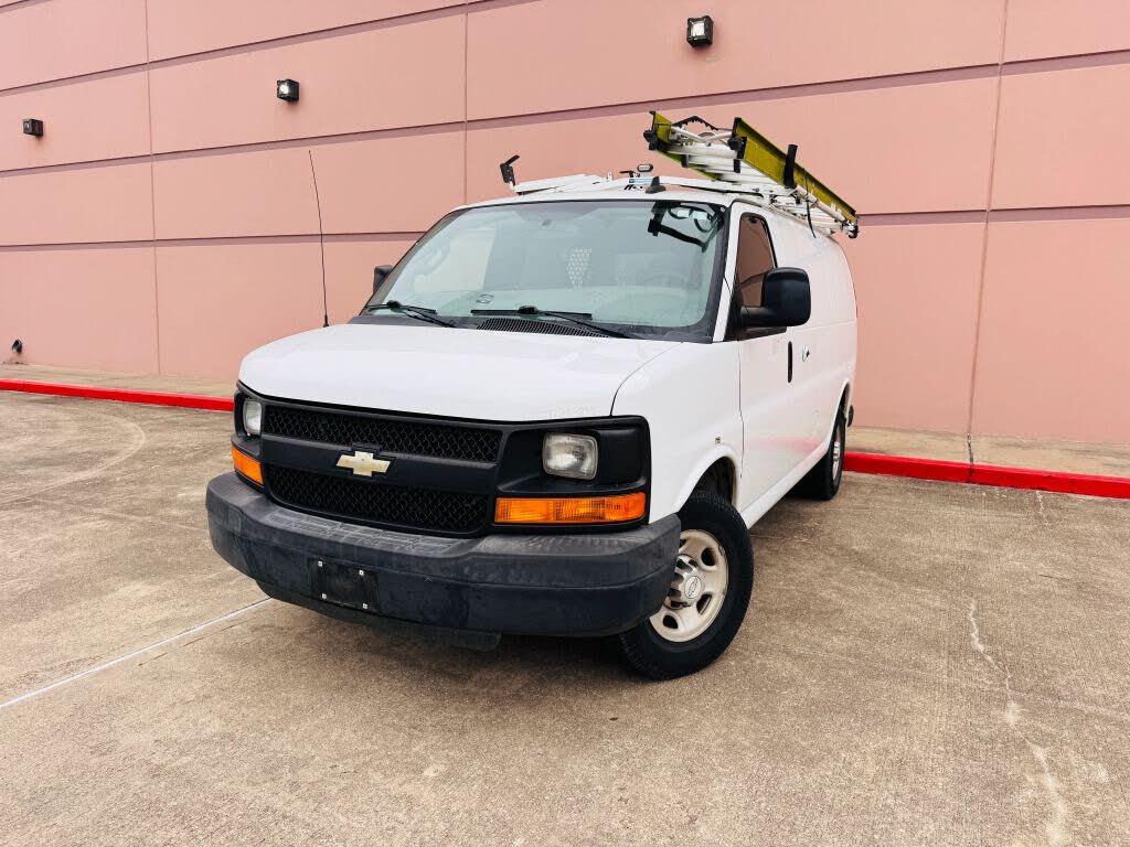 2016 Chevrolet Express Cargo 2500 RWD