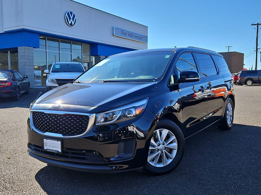 2016 Kia Sedona LX