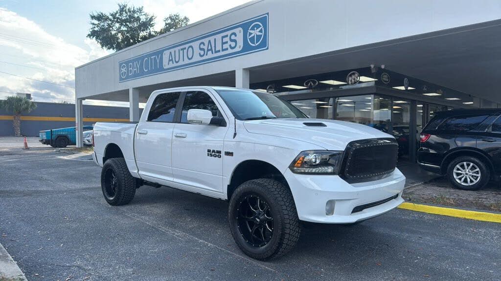 2018 RAM 1500 Night Crew Cab 4WD