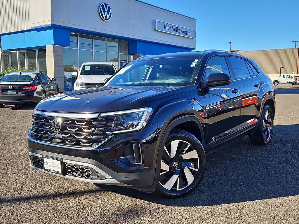 2024 Volkswagen Atlas Cross Sport SE 4Motion with Technology