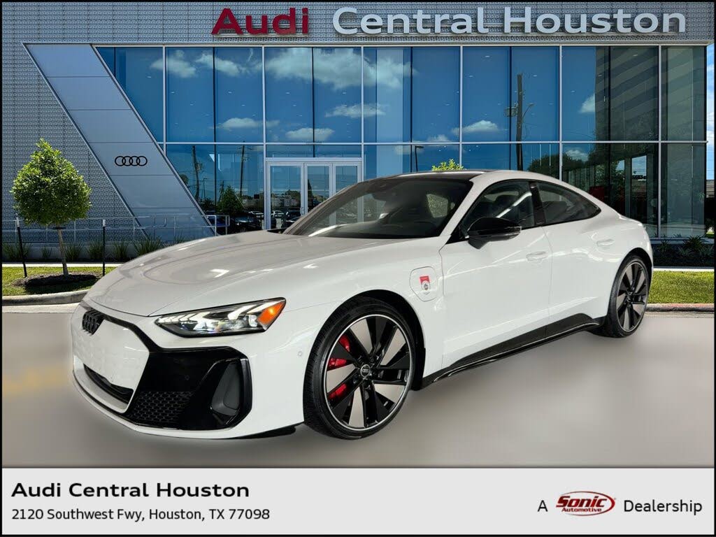 2026 Audi S e-tron GT quattro Premium Plus