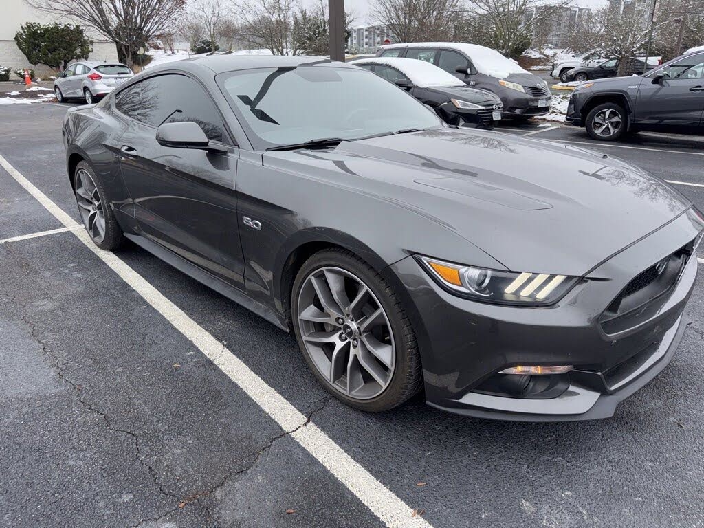 2015 Ford Mustang GT Premium Coupe RWD