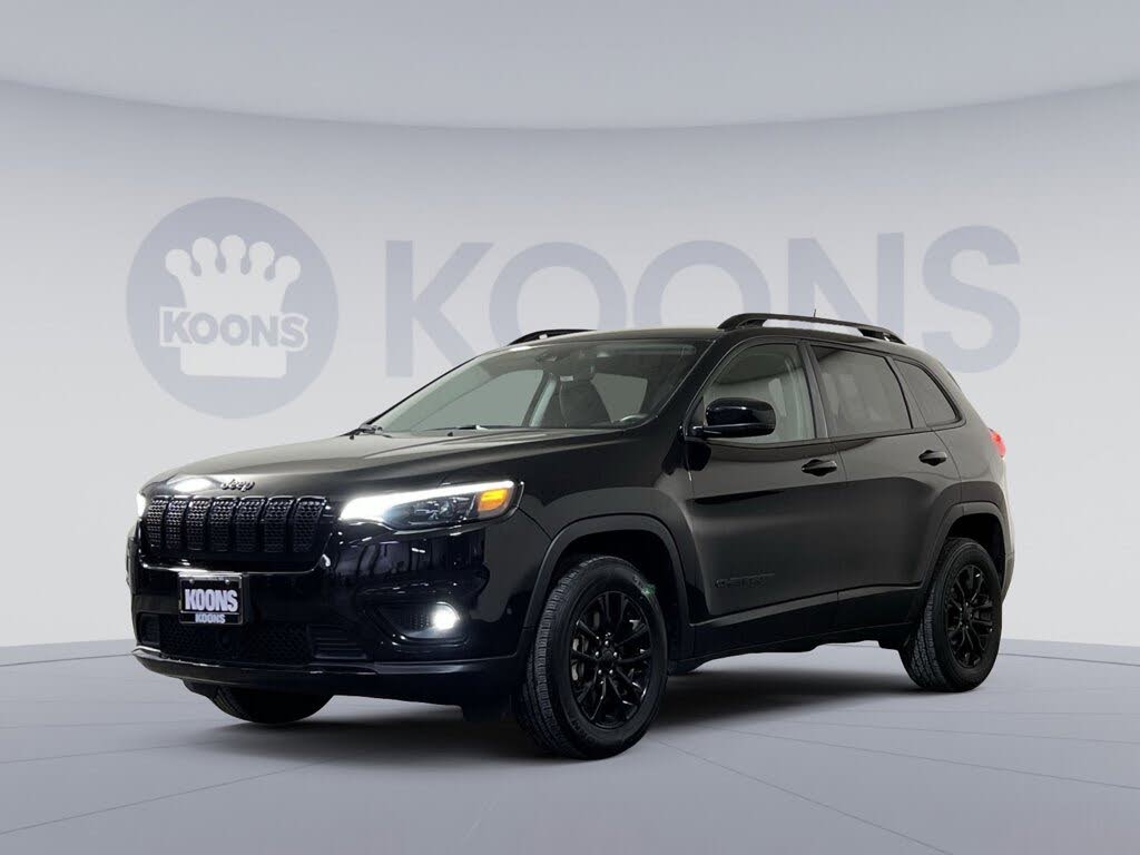 2023 Jeep Cherokee Altitude 4WD