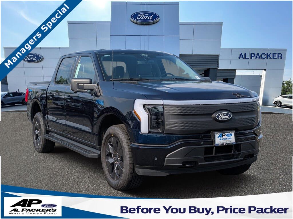 2025 Ford F-150 Lightning Flash SuperCrew AWD
