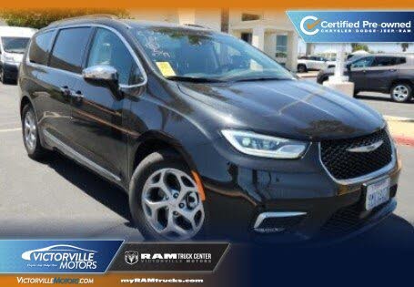 2023 Chrysler Pacifica Limited FWD