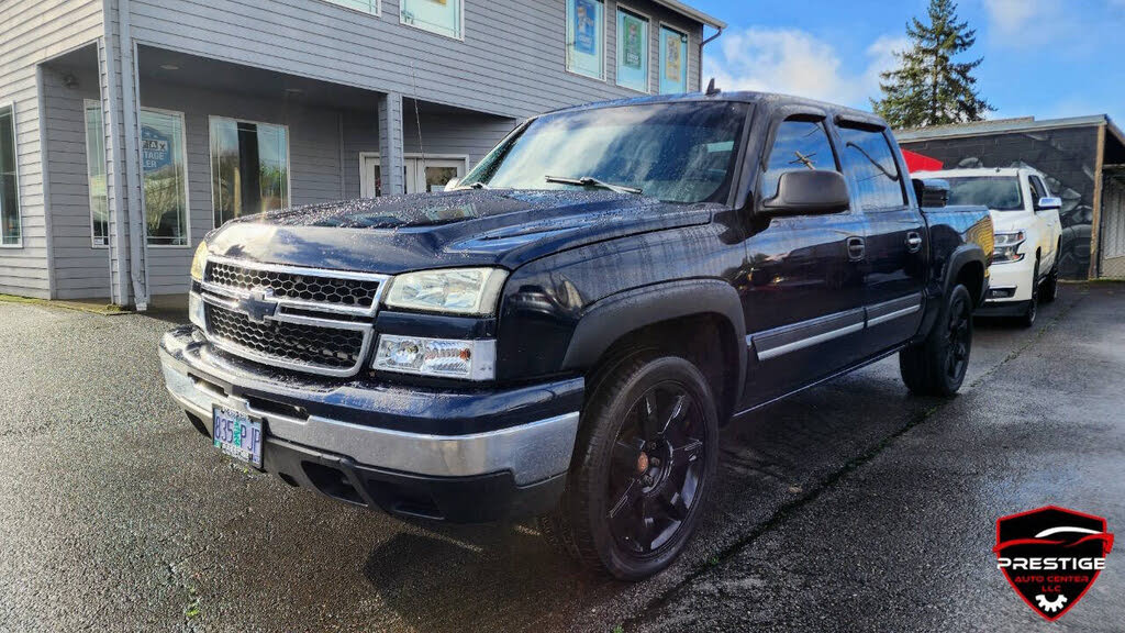 2006 Chevrolet Silverado 1500 2LS Crew Cab 4WD
