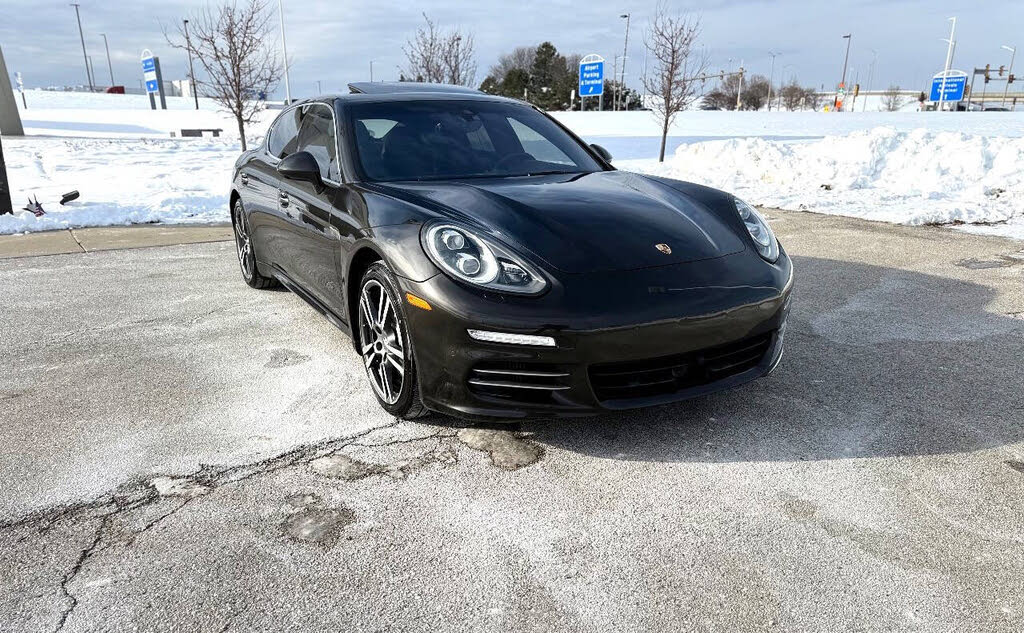 2014 Porsche Panamera 4S Executive