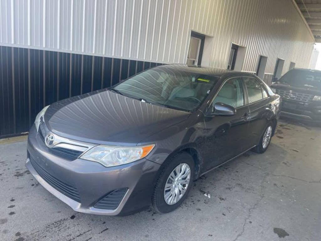 2014 Toyota Camry LE