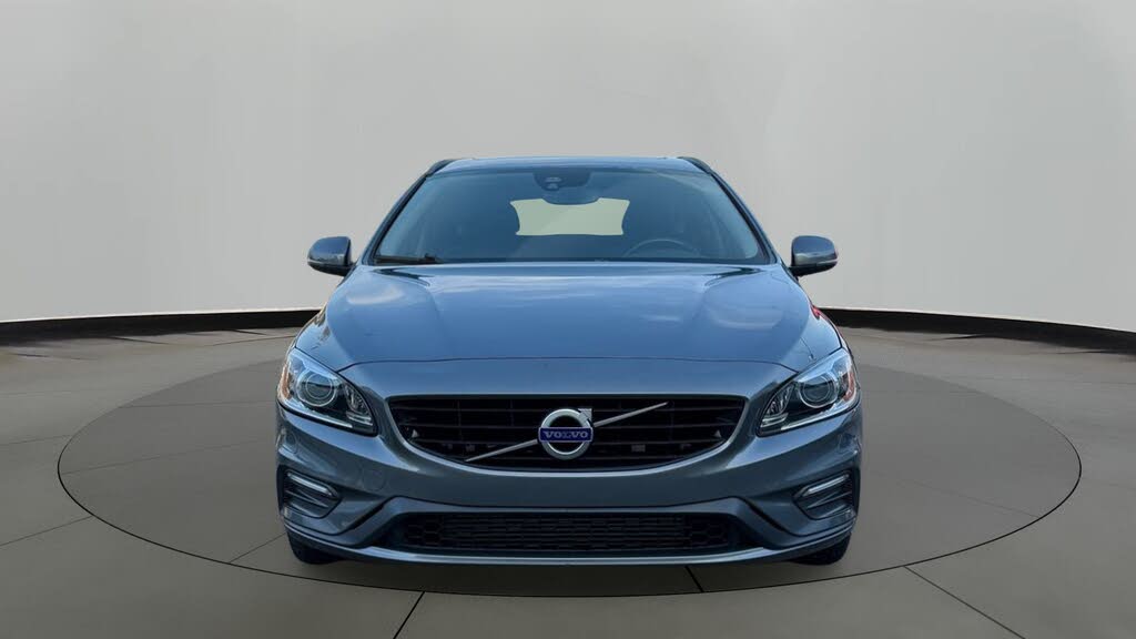 2018 Volvo V60 T5 Dynamic
