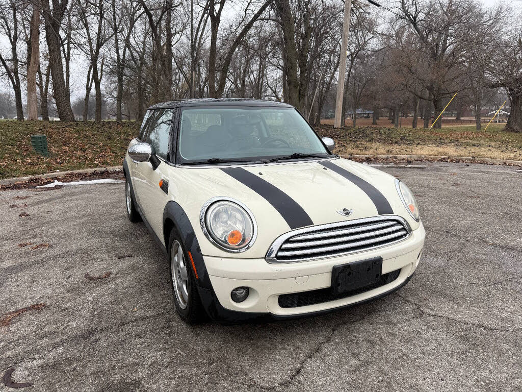 2010 MINI Cooper Base
