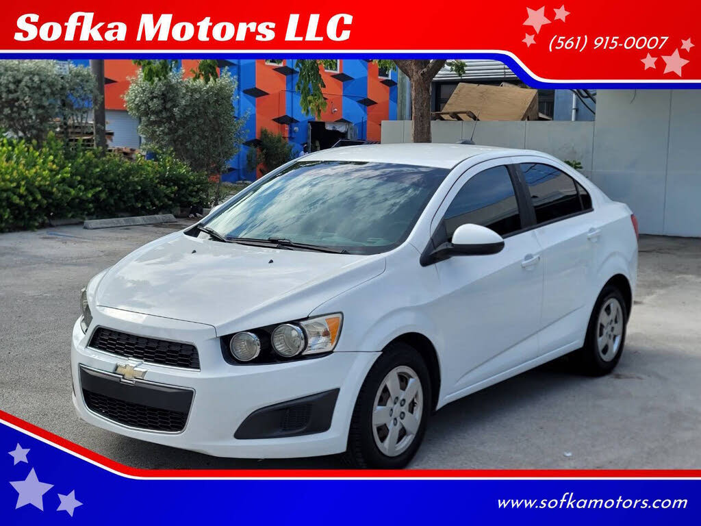 2015 Chevrolet Sonic LS Sedan FWD