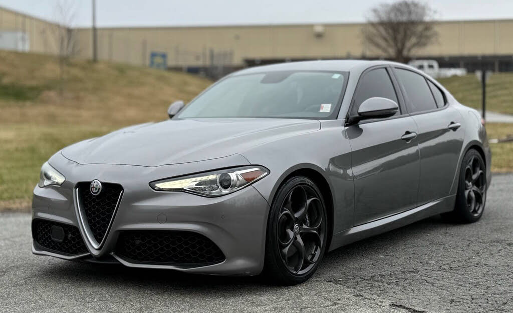 2018 Alfa Romeo Giulia Ti Sport RWD