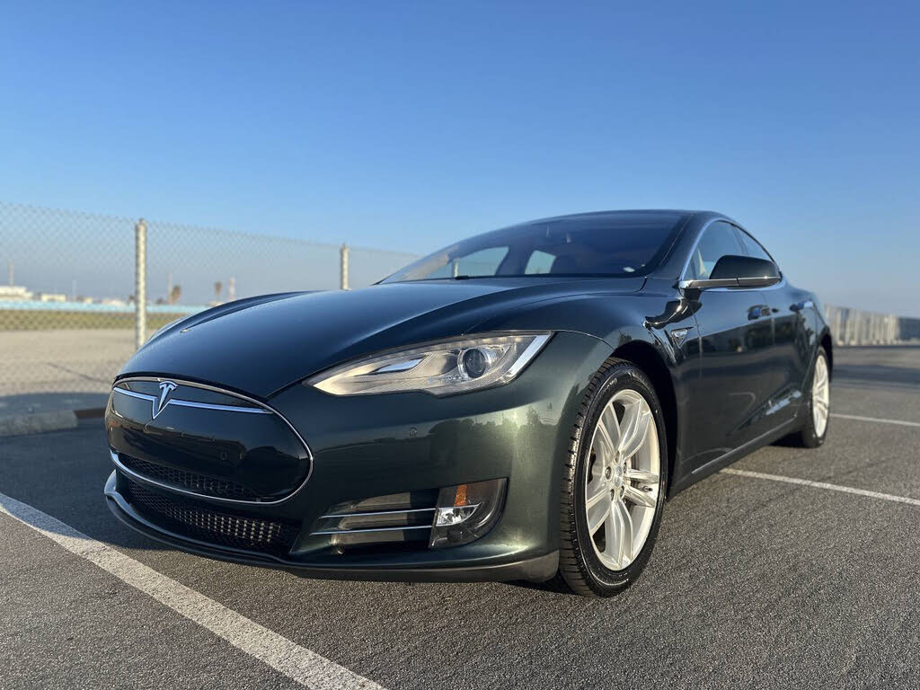 2013 Tesla Model S 85 RWD