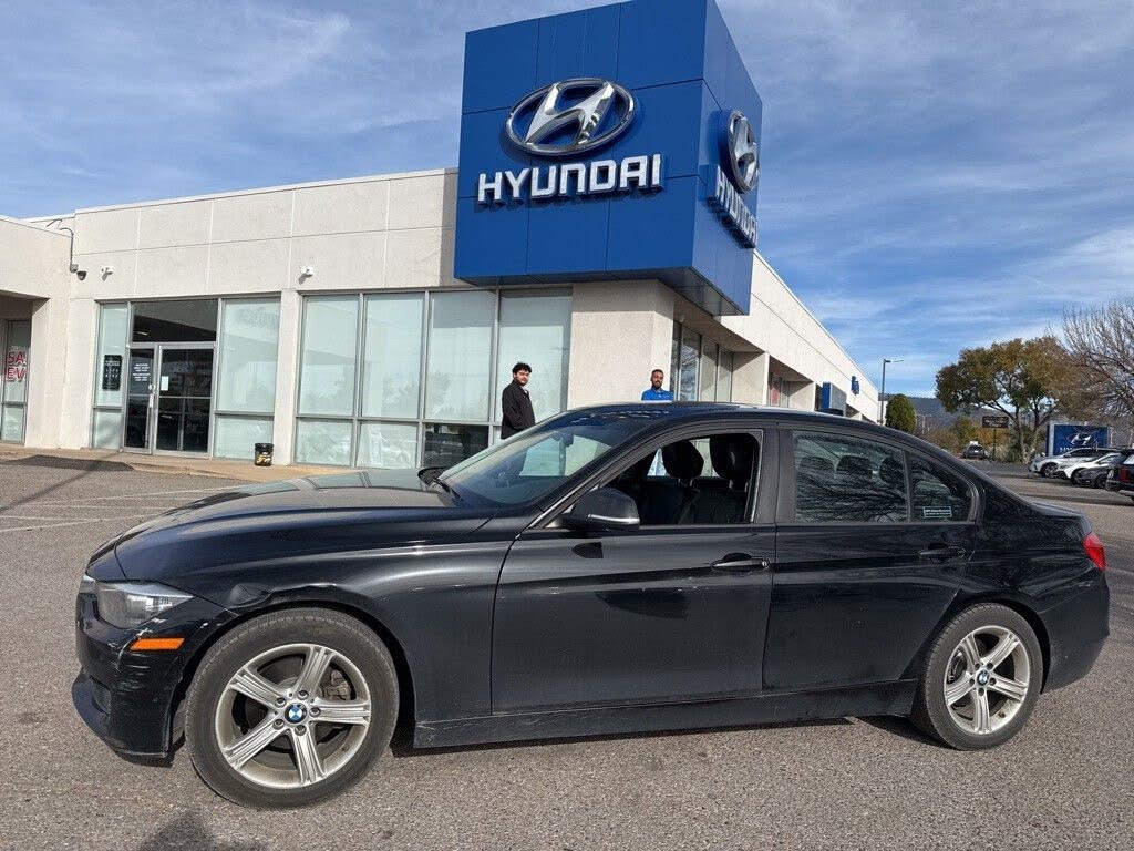 2014 BMW 3 Series 328i Sedan RWD